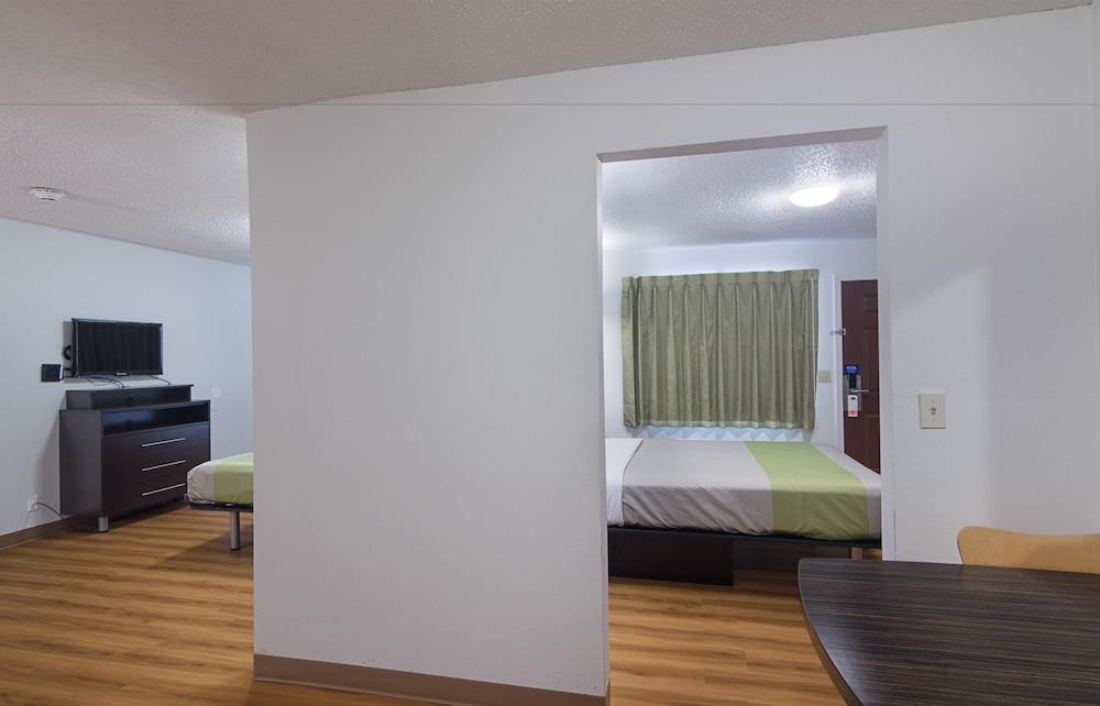 Studio Inn Extended Stay Oklahoma City Airport By Oyo 외부 사진