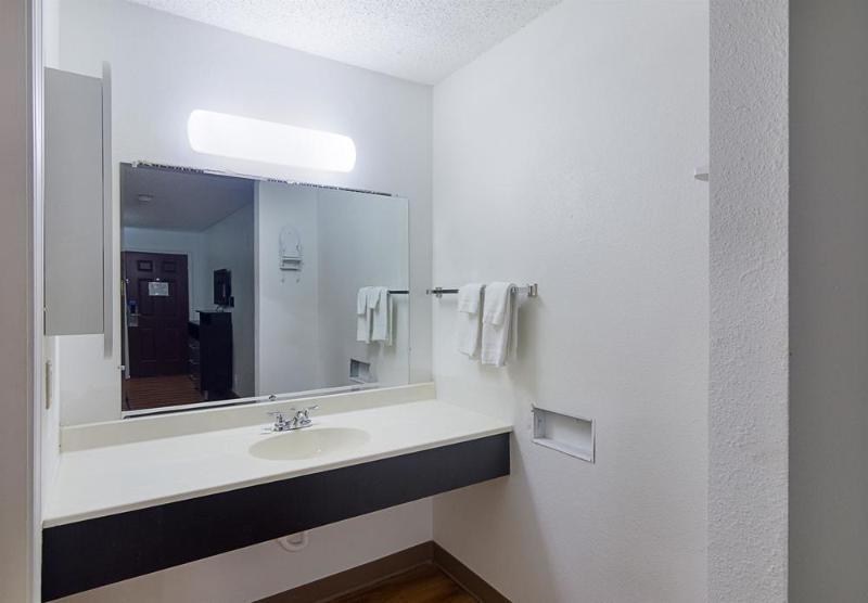 Studio Inn Extended Stay Oklahoma City Airport By Oyo 외부 사진