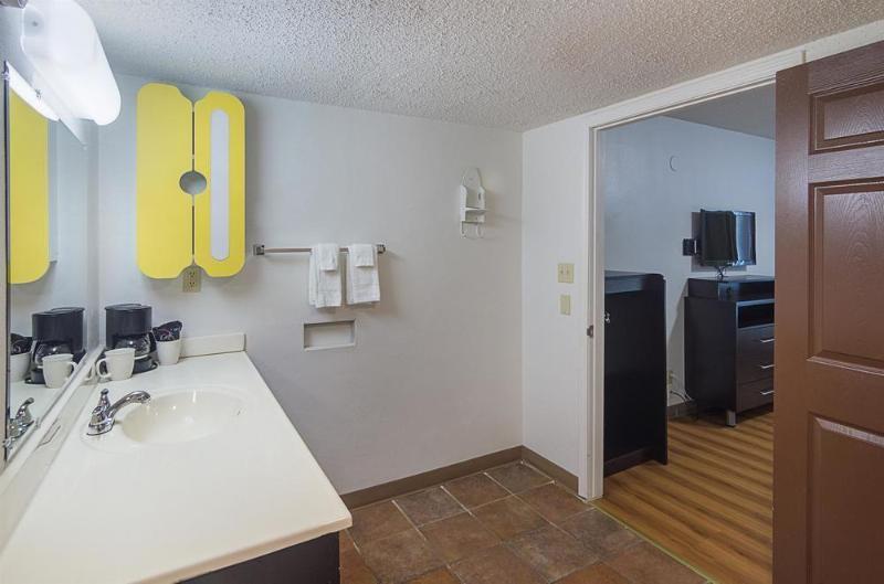Studio Inn Extended Stay Oklahoma City Airport By Oyo 외부 사진